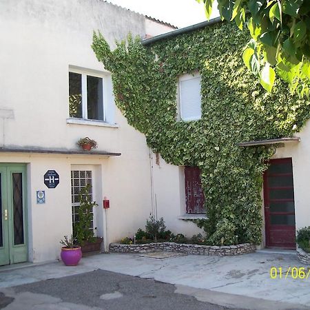 Hôtel Le Relais Des Blaches à Pierrelatte Extérieur photo