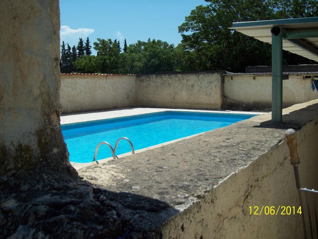 Hôtel Le Relais Des Blaches à Pierrelatte Extérieur photo